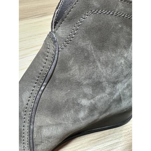 Arche Suede Wedge Booties Size 9.5 Gray Ankle Boots Casual Comfort Low Heel - Picture 6 of 13